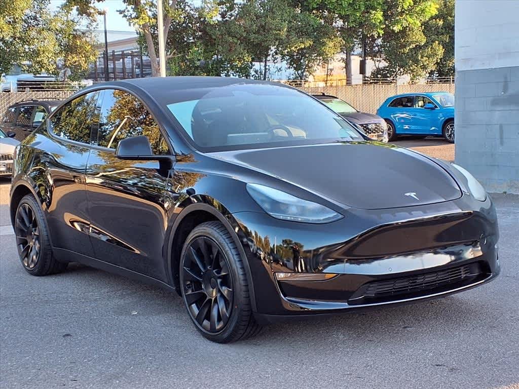 Thumbnail: 2022 Tesla Model Y - 3