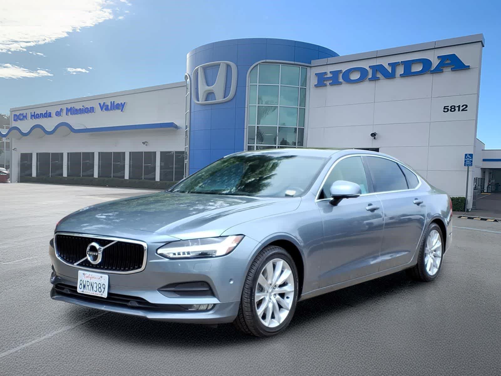 2018 Volvo S90 T6 Momentum -
                  San Diego, CA