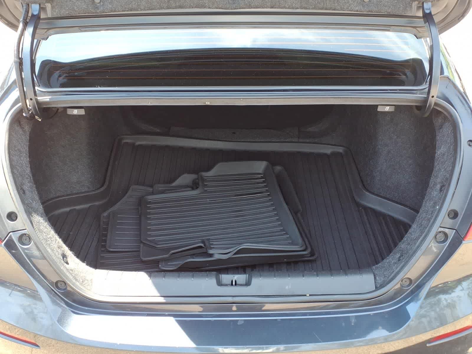 Thumbnail: 2022 Honda Insight - 6