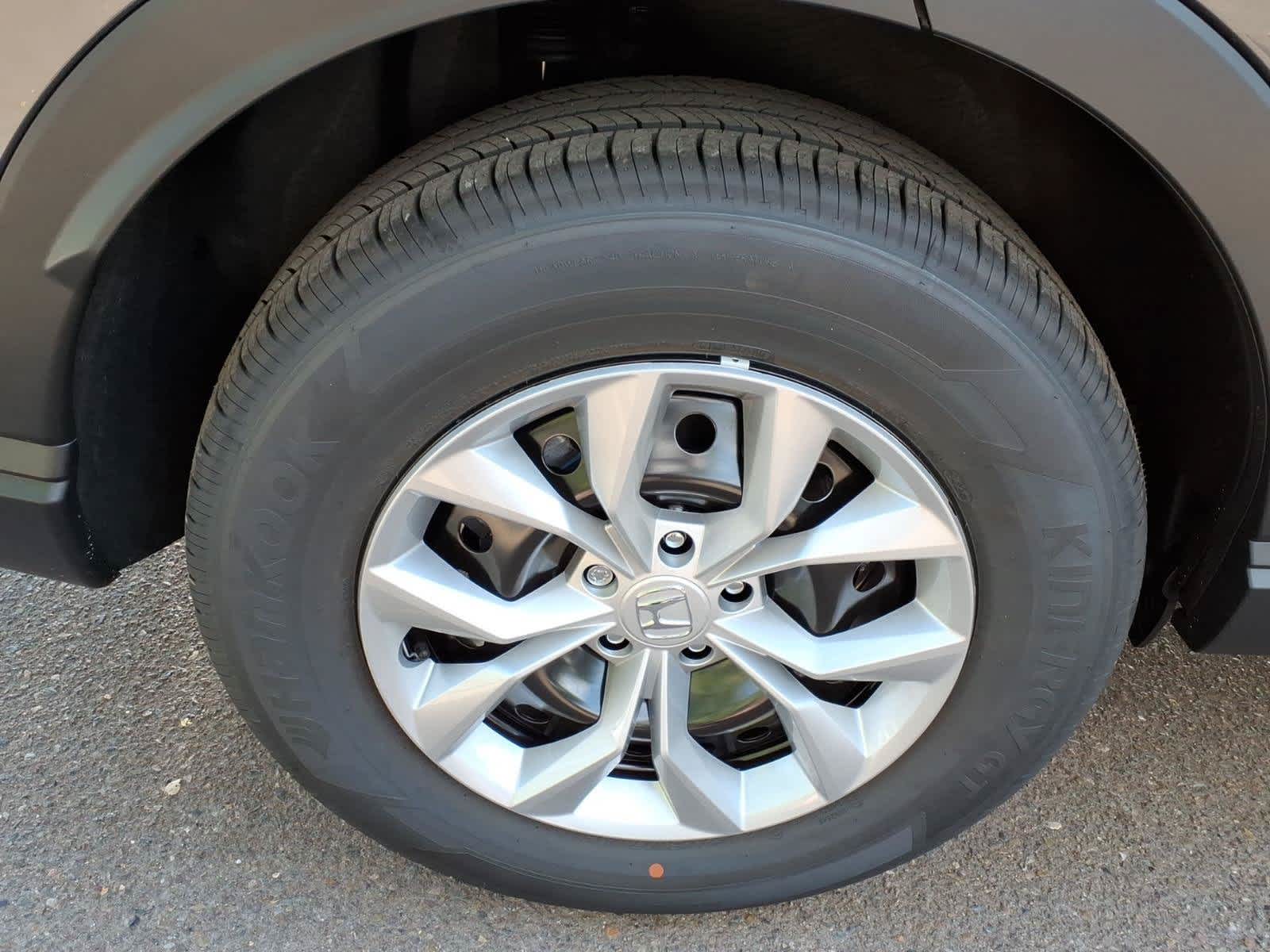 2027 Honda CR-V LX - Photo 7
