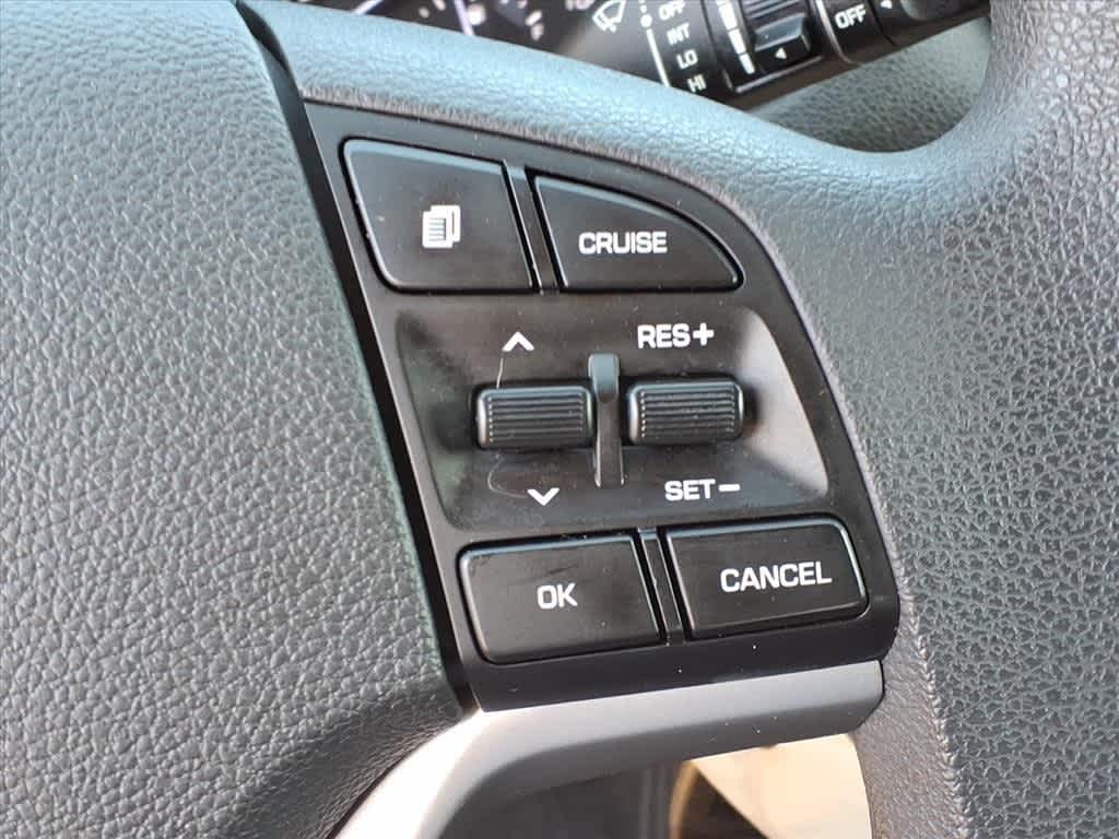 Thumbnail: 2016 Hyundai Tucson - 19