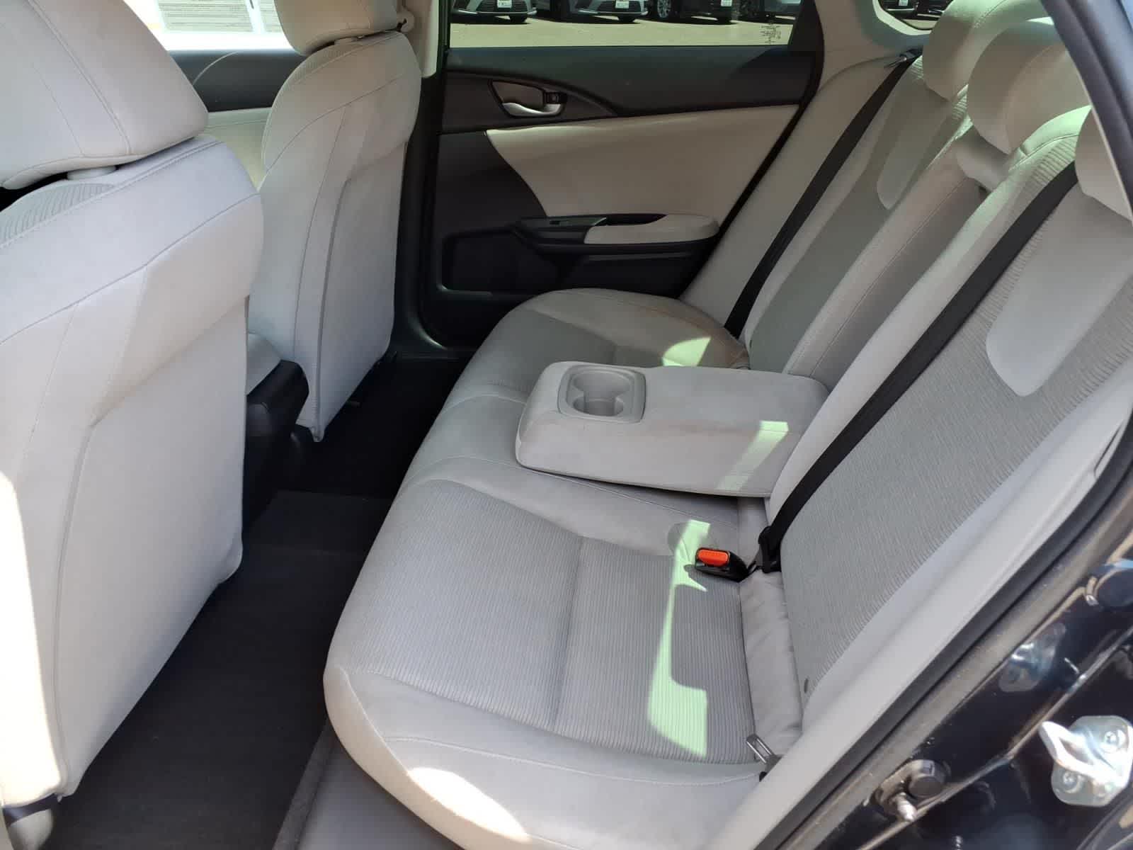 Thumbnail: 2022 Honda Insight - 9