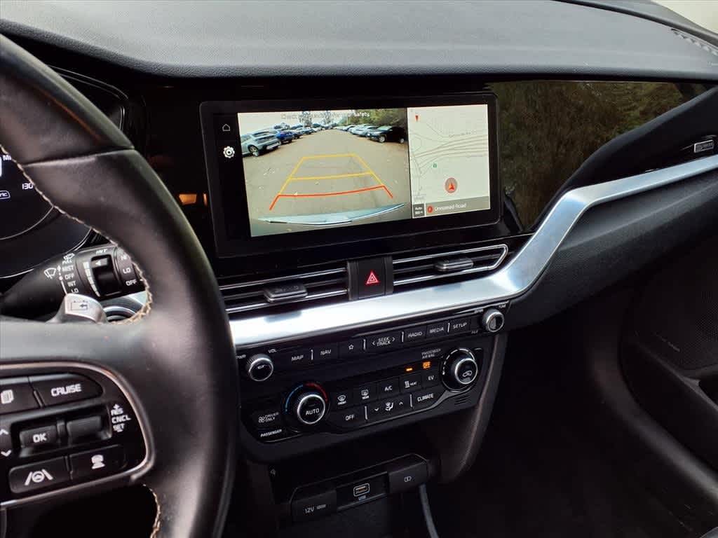 Thumbnail: 2022 Kia Niro - 21