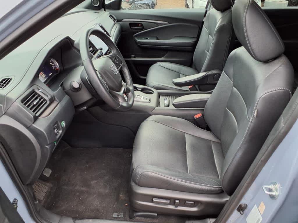 Thumbnail: 2022 Honda Passport - 14