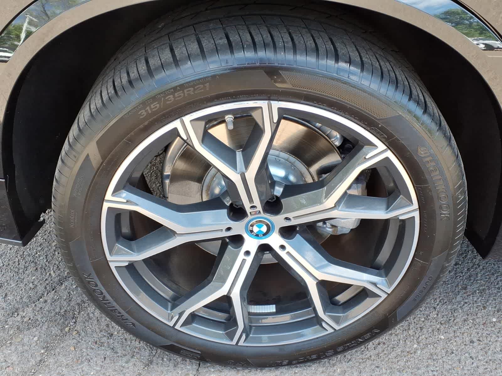 Thumbnail: 2025 BMW X5 - 8