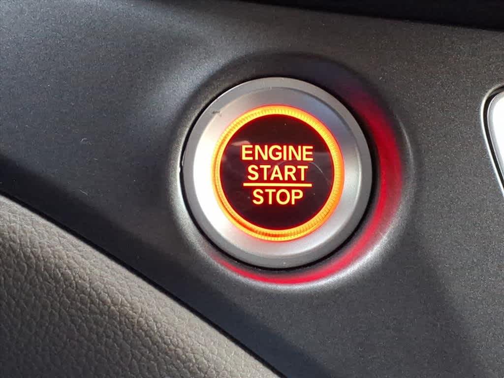 Thumbnail: 2017 Honda Pilot - 24