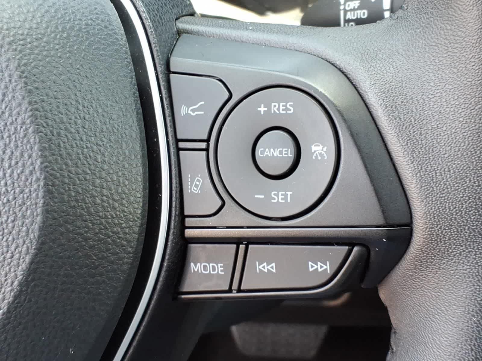 Thumbnail: 2024 Toyota RAV4 - 18