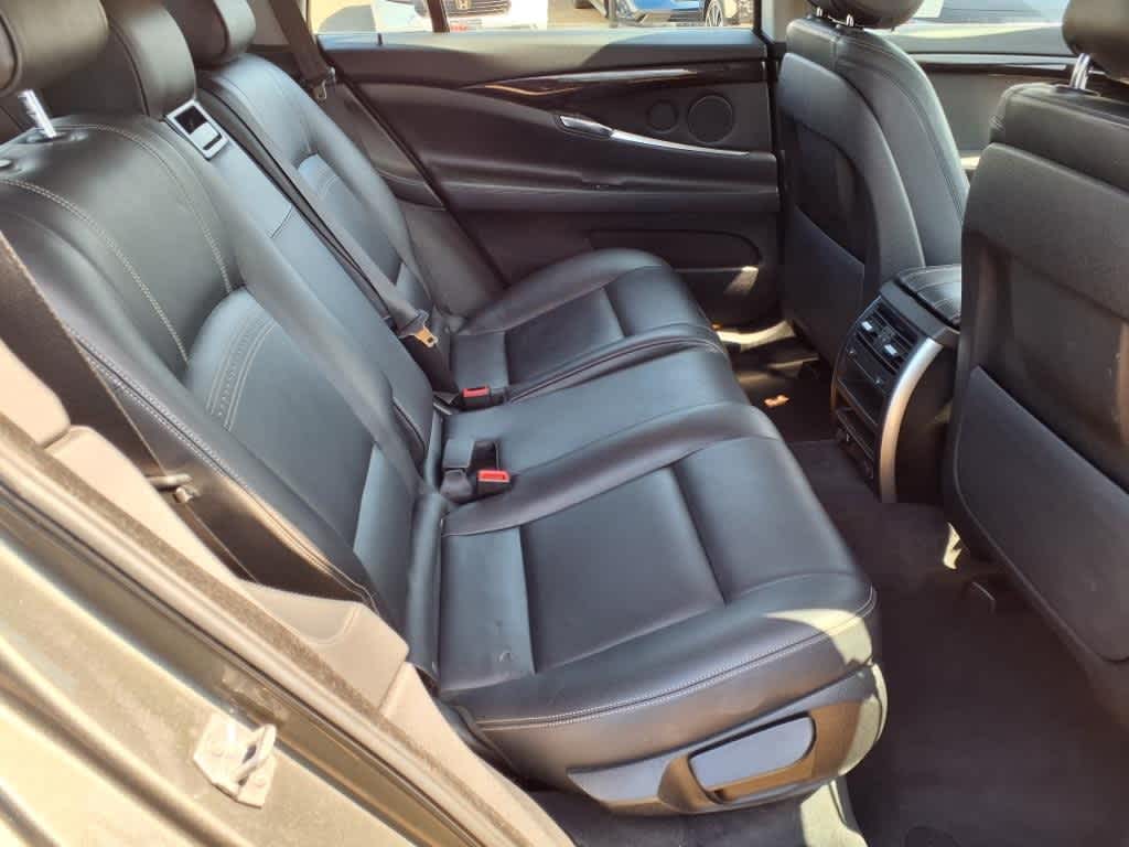 Thumbnail: 2016 BMW 5 Series - 13