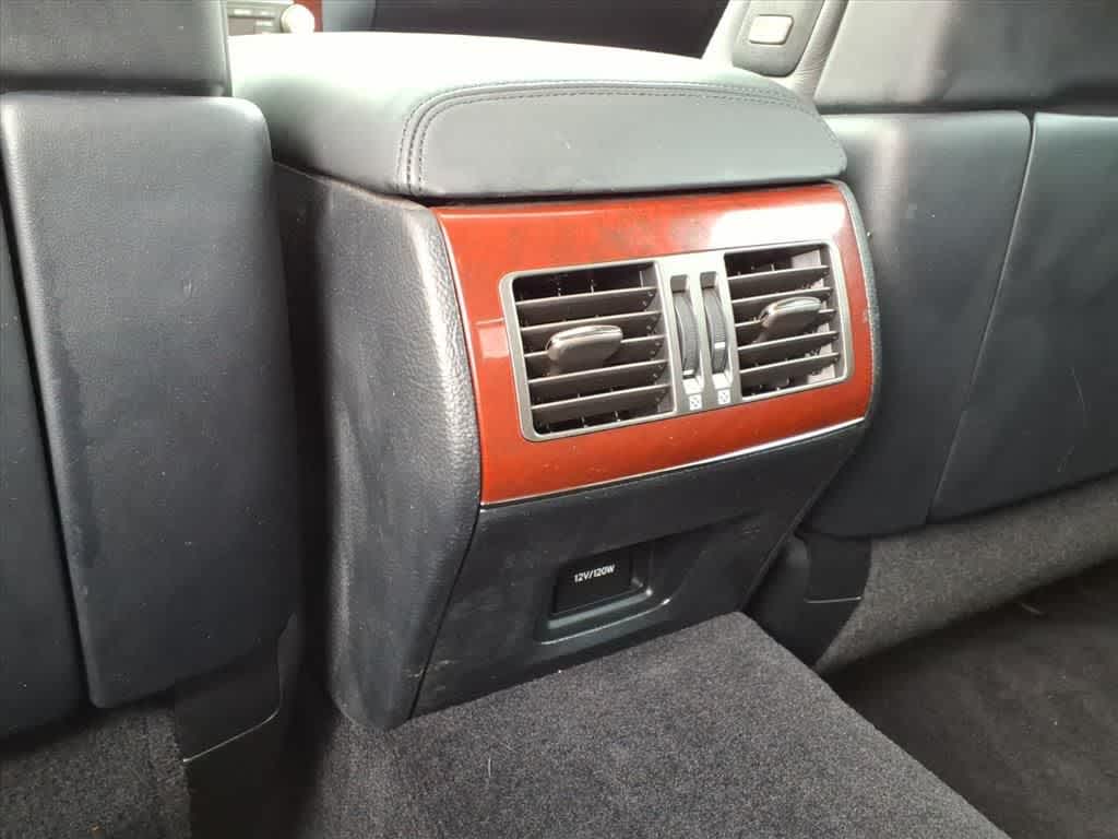 Thumbnail: 2010 Lexus LS - 11