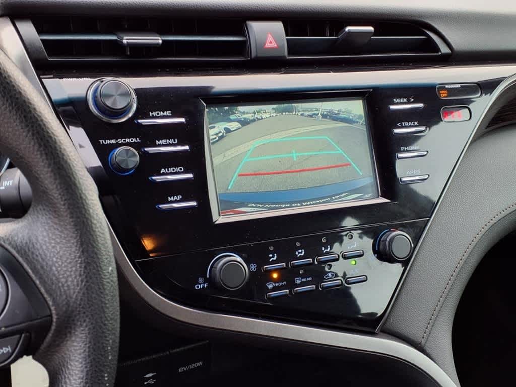 Thumbnail: 2019 Toyota Camry - 22