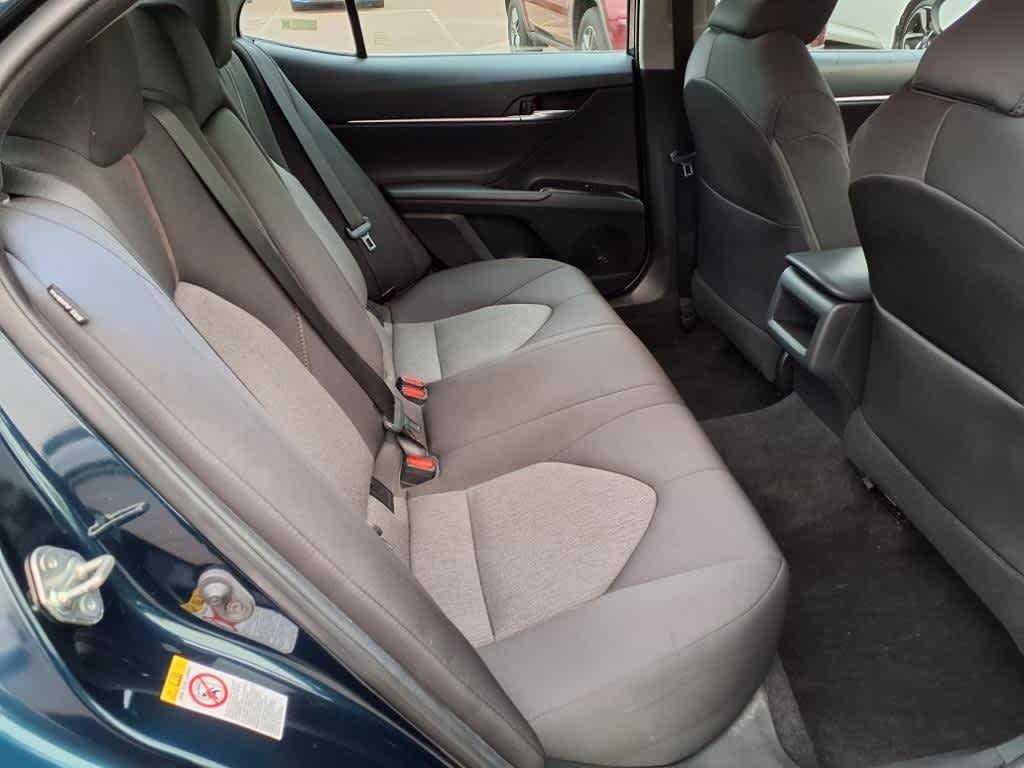 Thumbnail: 2019 Toyota Camry - 11