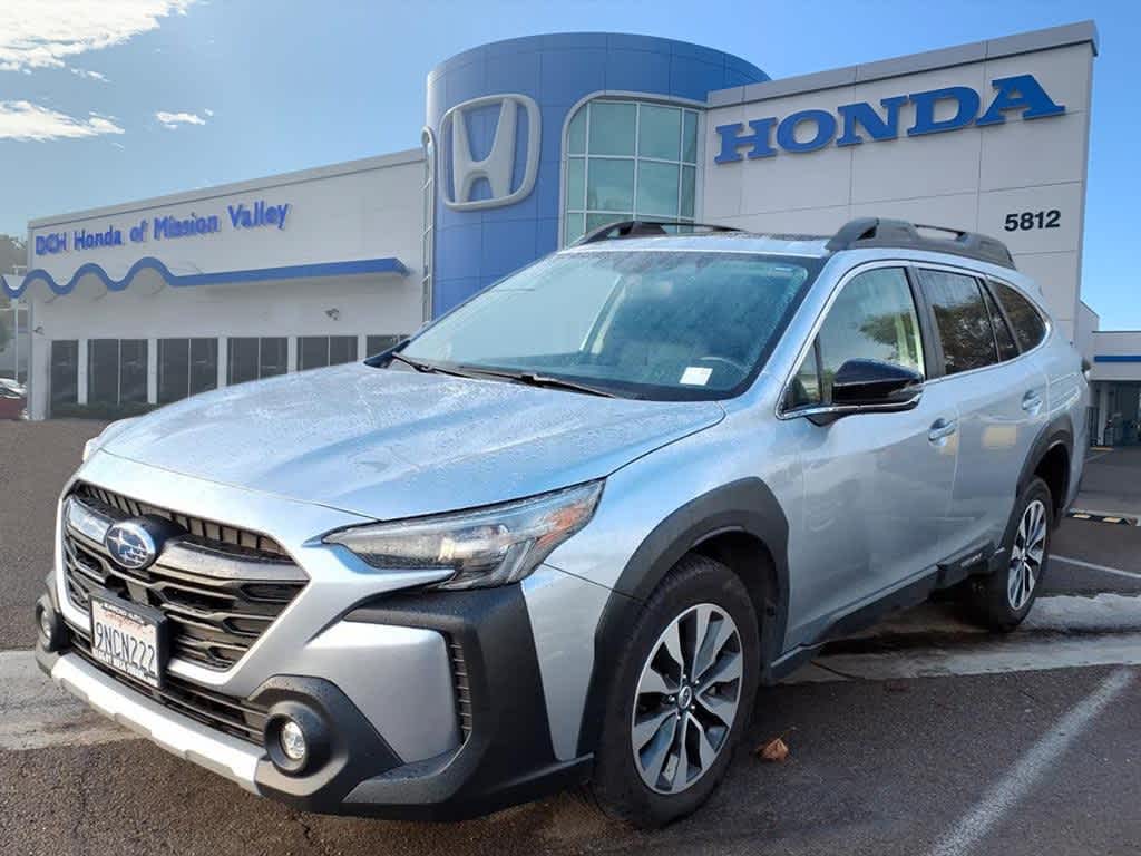 2024 Subaru Outback Limited's photo