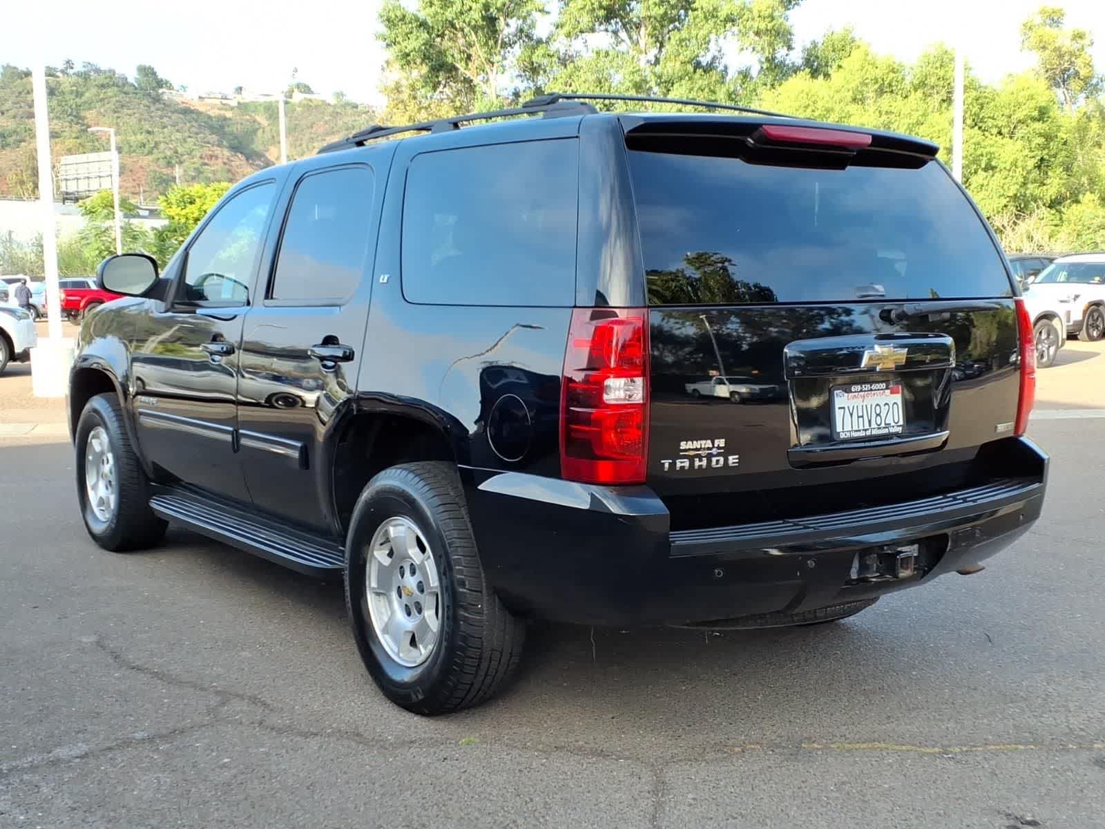 Thumbnail: 2010 Chevrolet Tahoe - 7