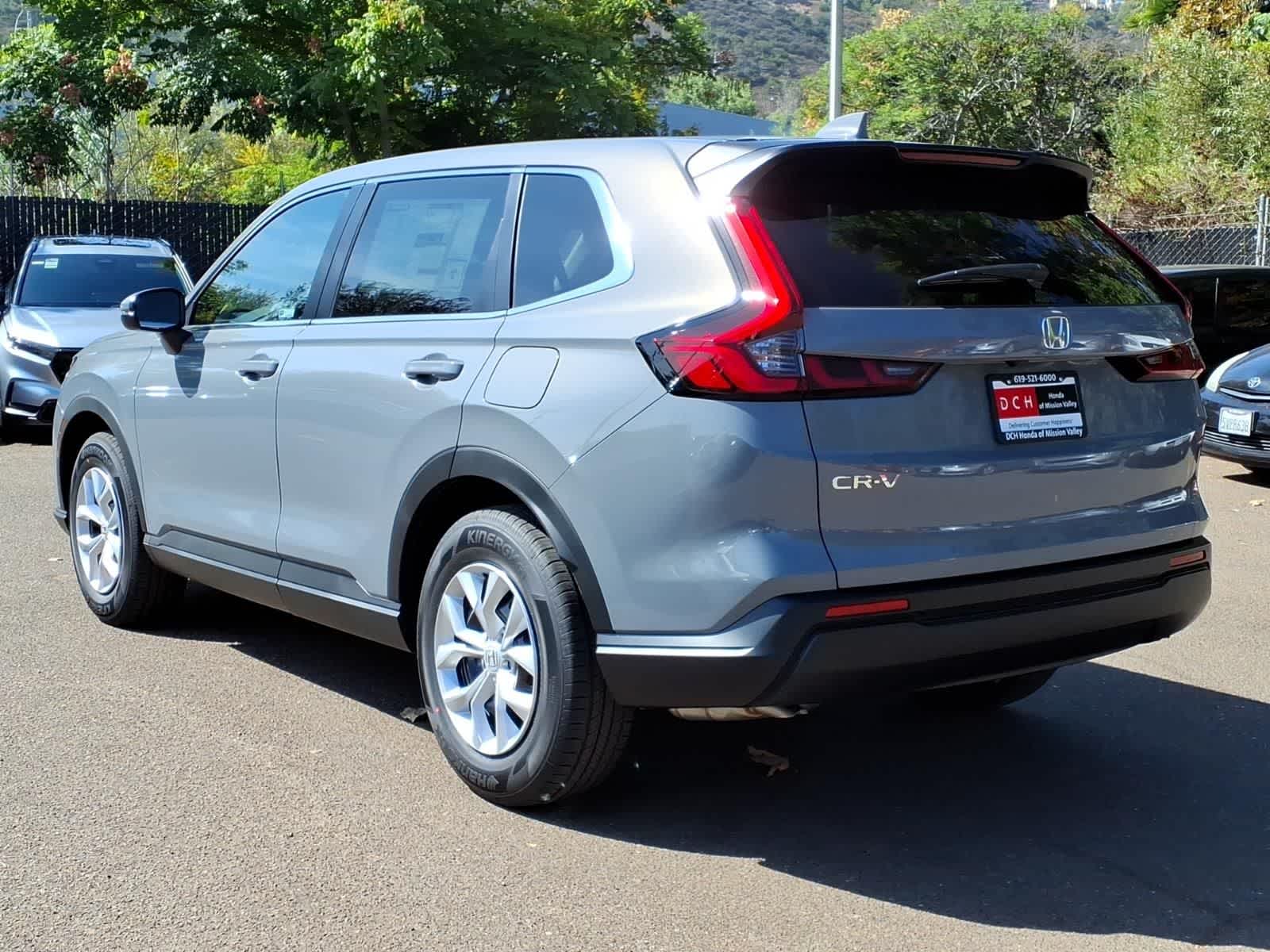 2027 Honda CR-V LX - Photo 7