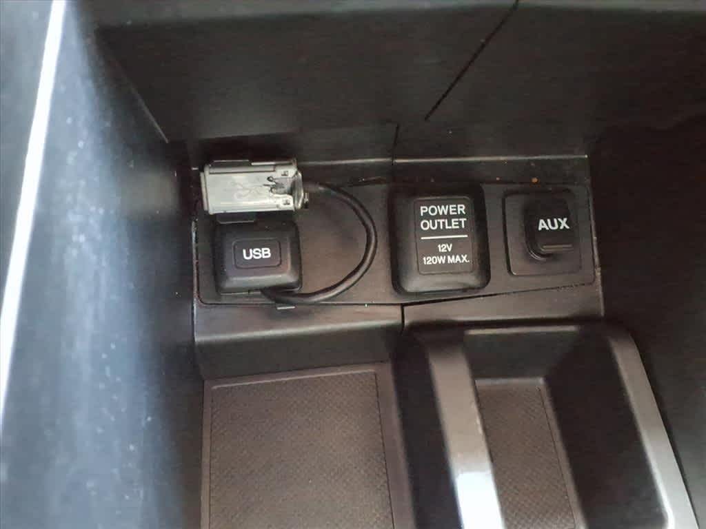 Thumbnail: 2012 Honda CR-V - 24