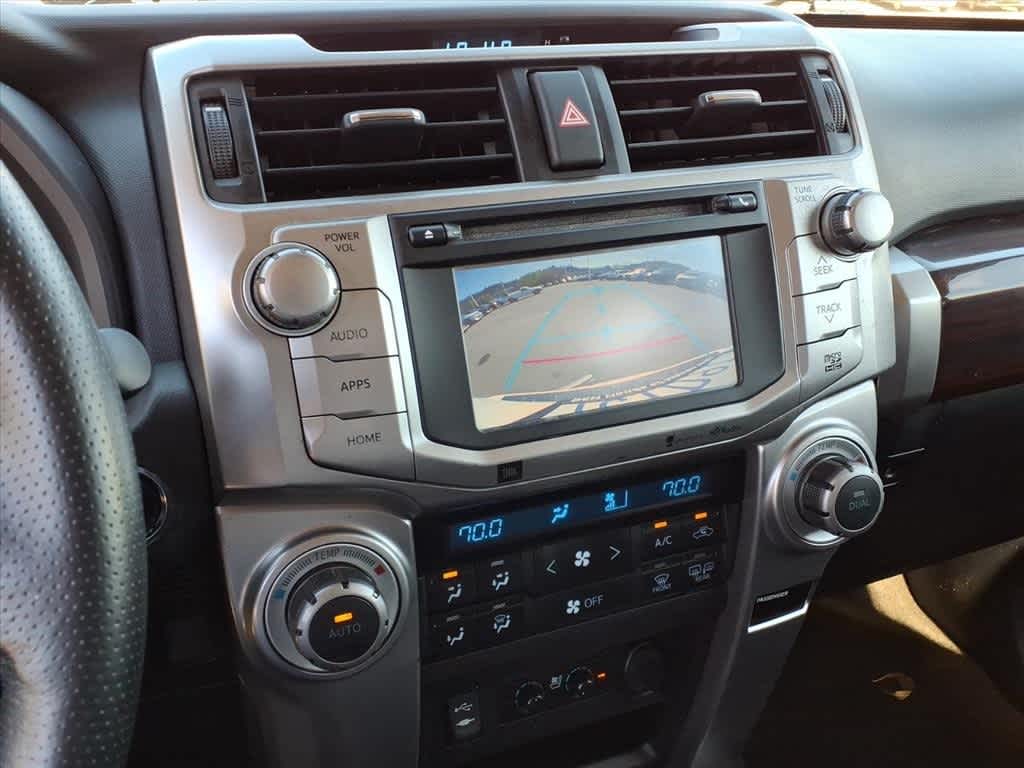 Thumbnail: 2014 Toyota 4Runner - 21