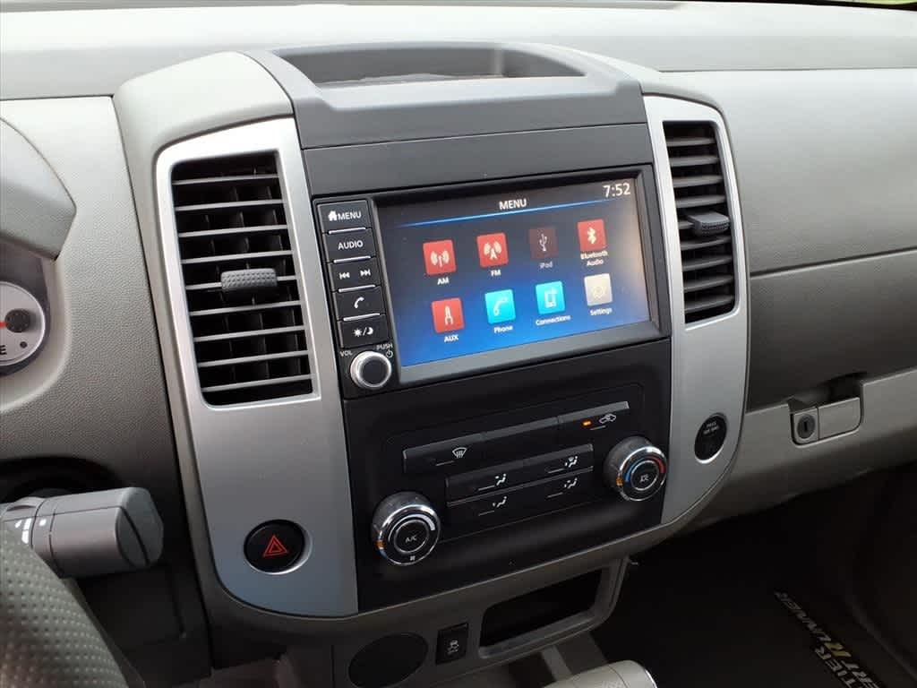 Thumbnail: 2019 Nissan Frontier - 21