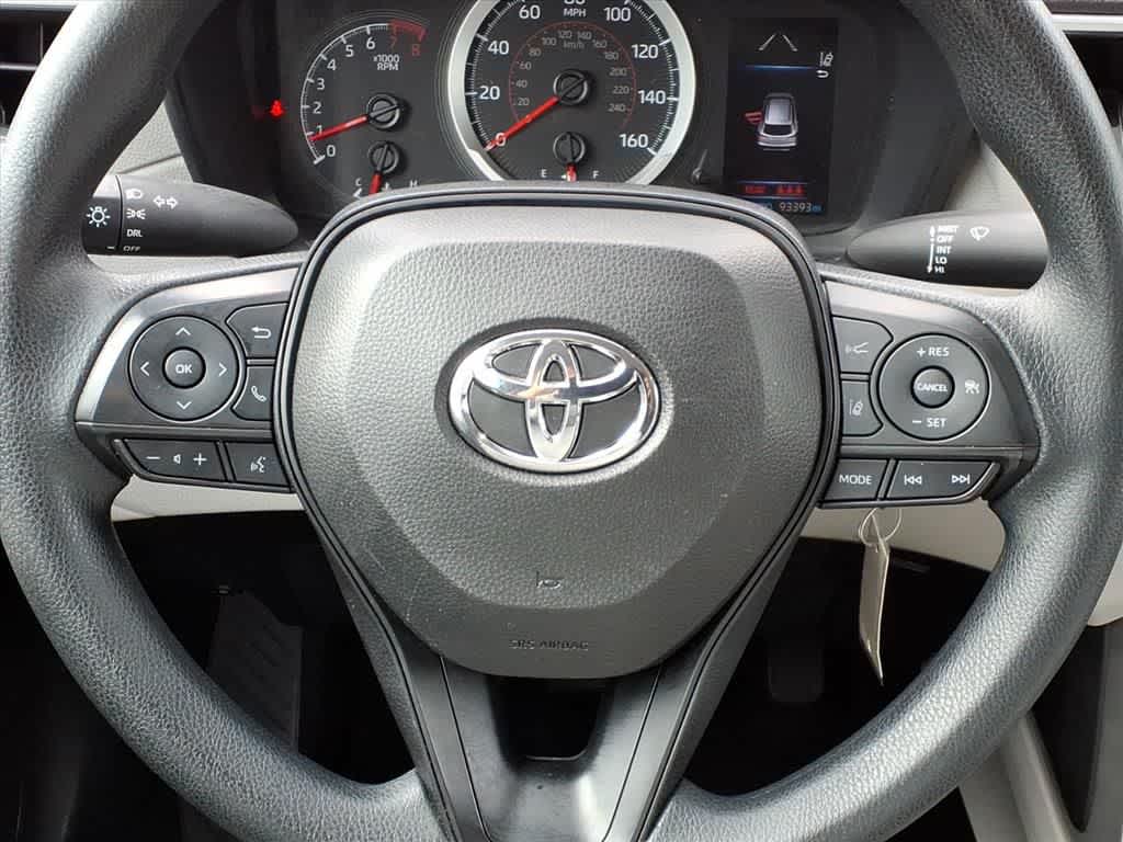 Thumbnail: 2022 Toyota Corolla Cross - 17