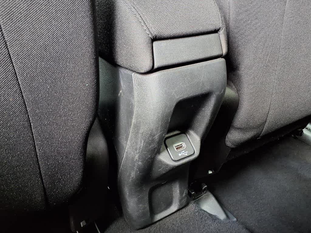 Thumbnail: 2018 Jeep Renegade - 11