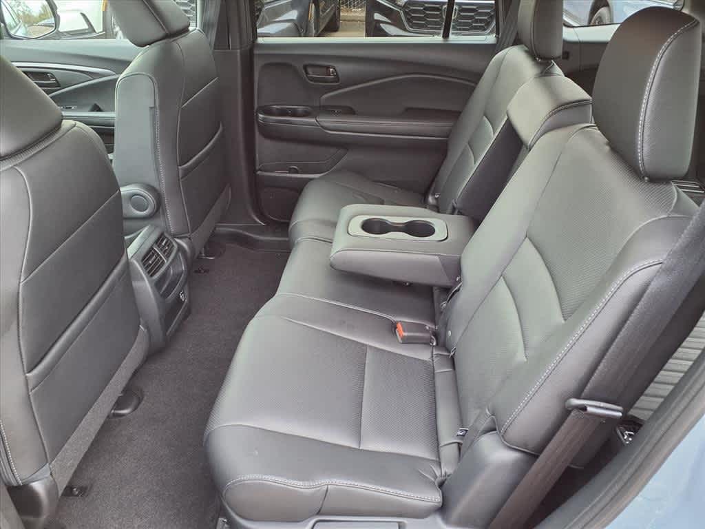 Thumbnail: 2023 Honda Passport - 9