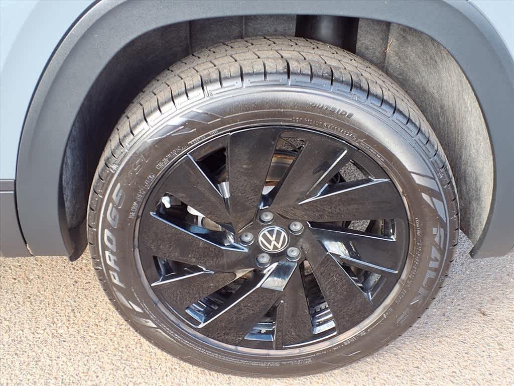 Thumbnail: 2024 Volkswagen Atlas - 8