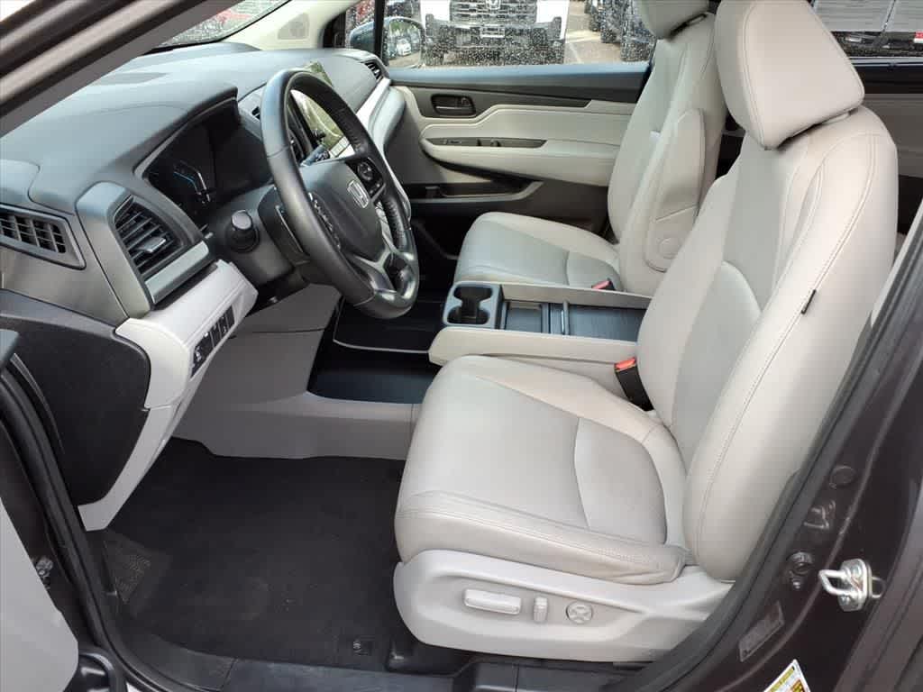 Thumbnail: 2019 Honda Odyssey - 15