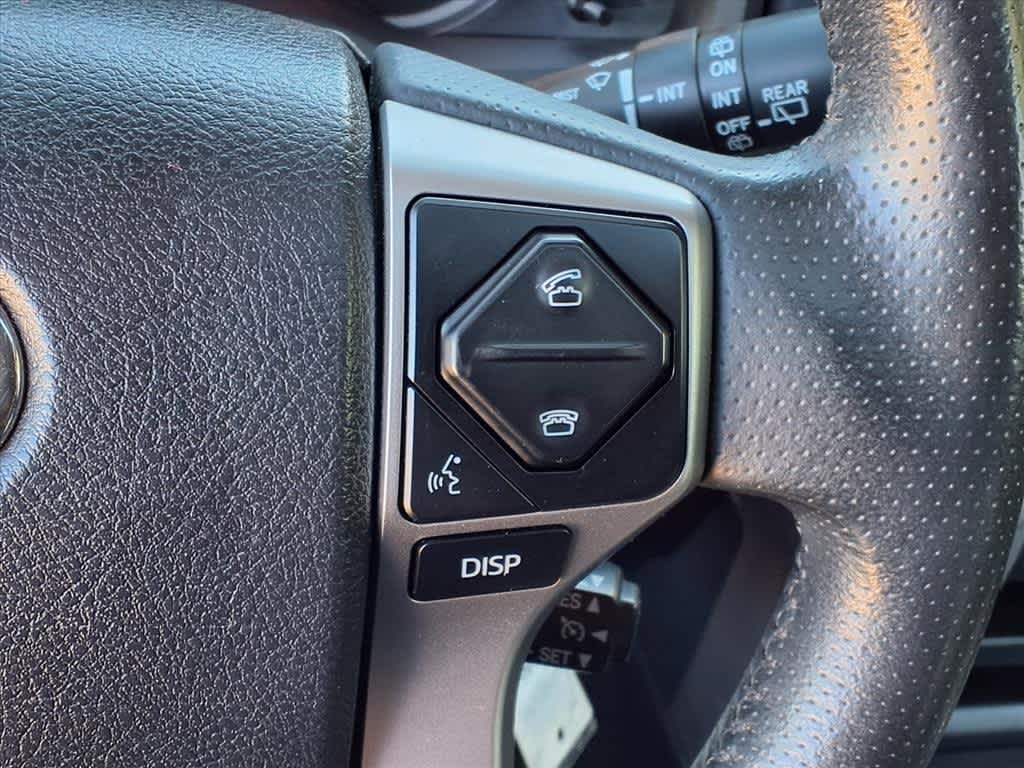 Thumbnail: 2018 Toyota 4Runner - 19