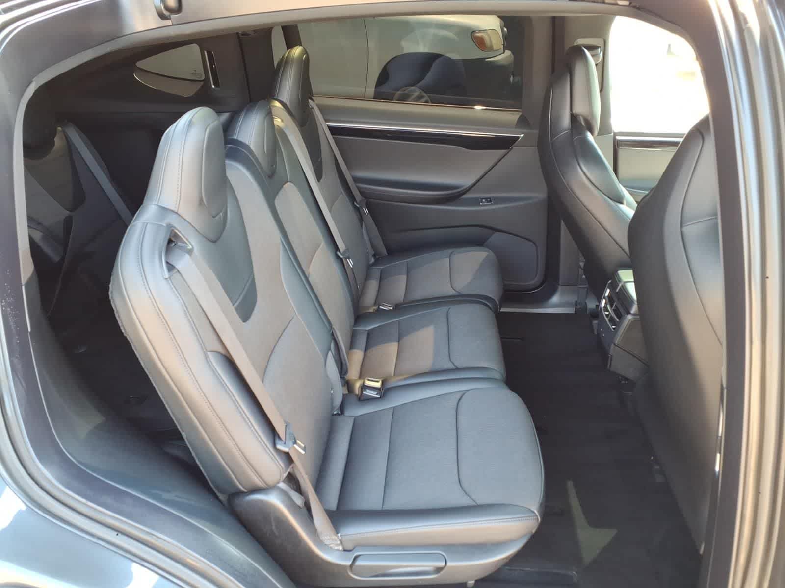 Thumbnail: 2017 Tesla Model X - 13