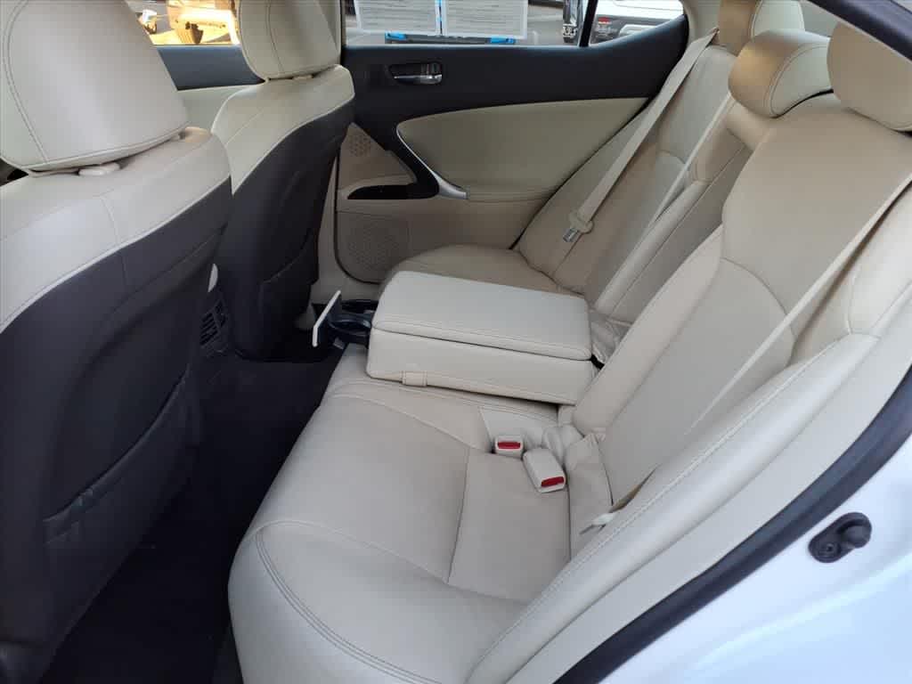 Thumbnail: 2012 Lexus IS - 9