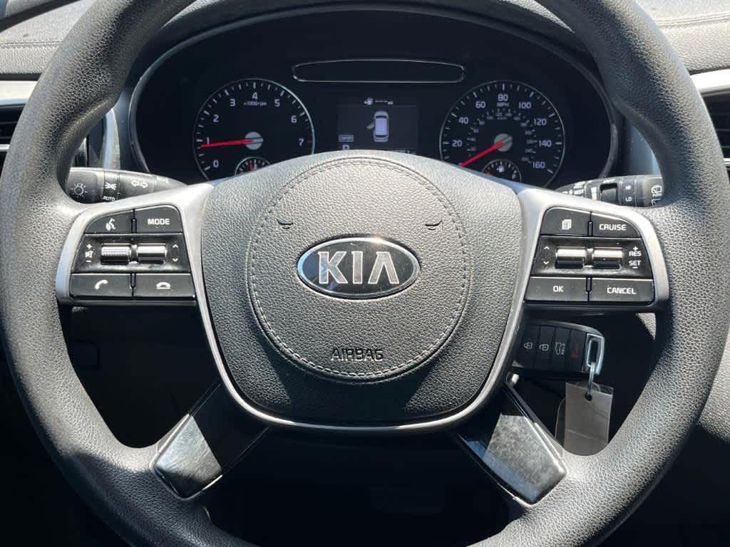 Thumbnail: 2019 Kia Sorento - 17
