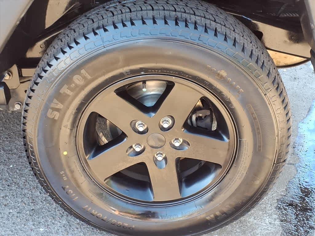 Thumbnail: 2017 Jeep Wrangler - 6