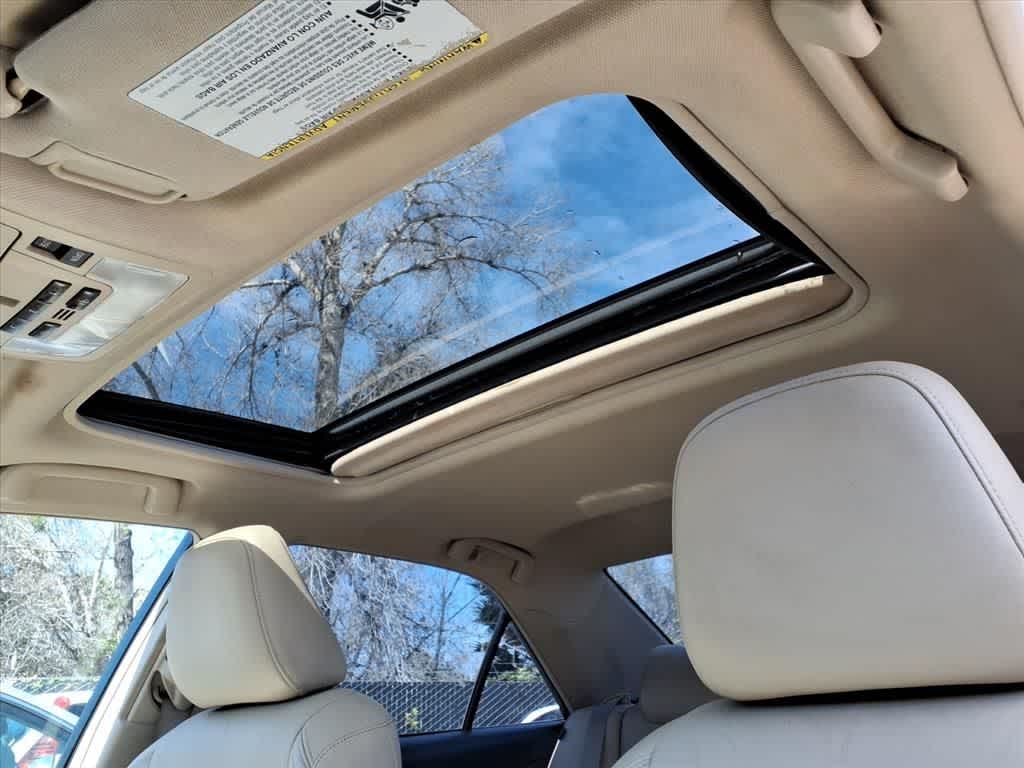 Thumbnail: 2013 Toyota Camry - 13