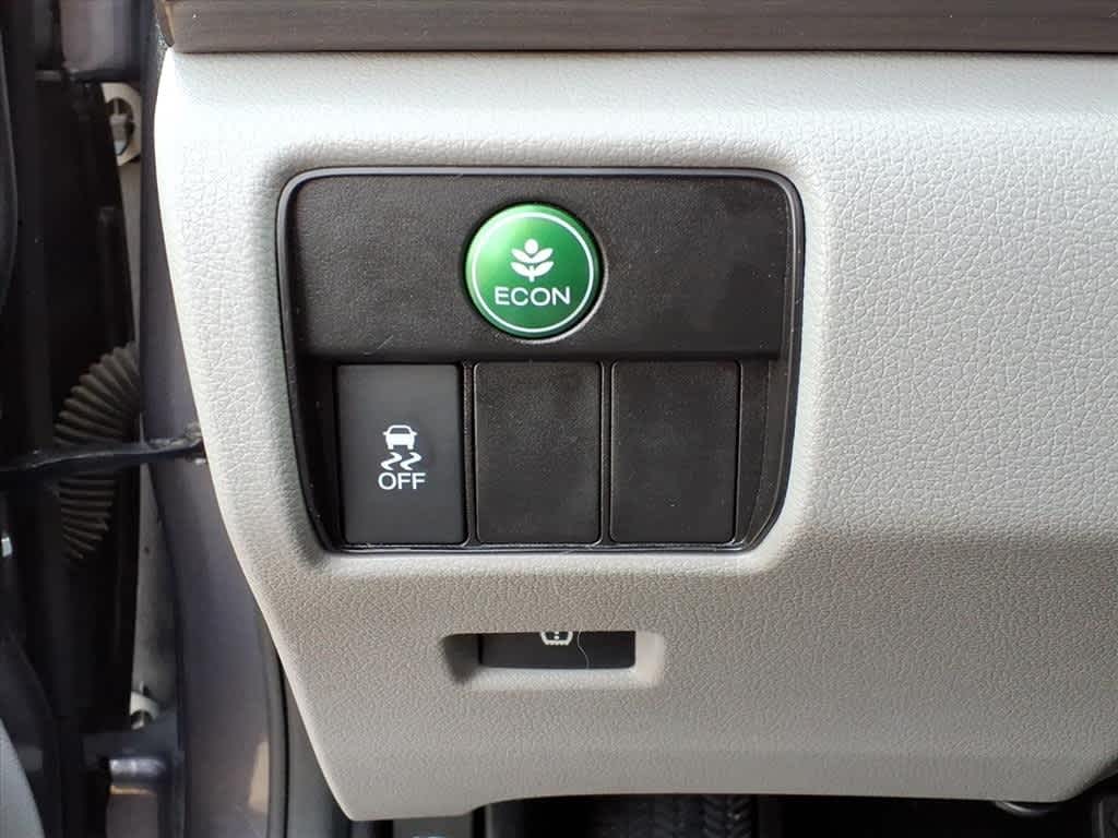 Thumbnail: 2016 Honda Accord - 15