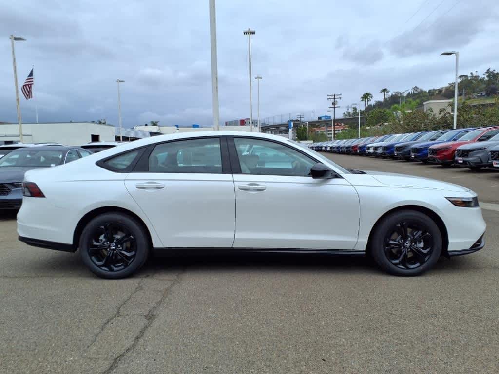 2025 Honda Accord SE photo 4