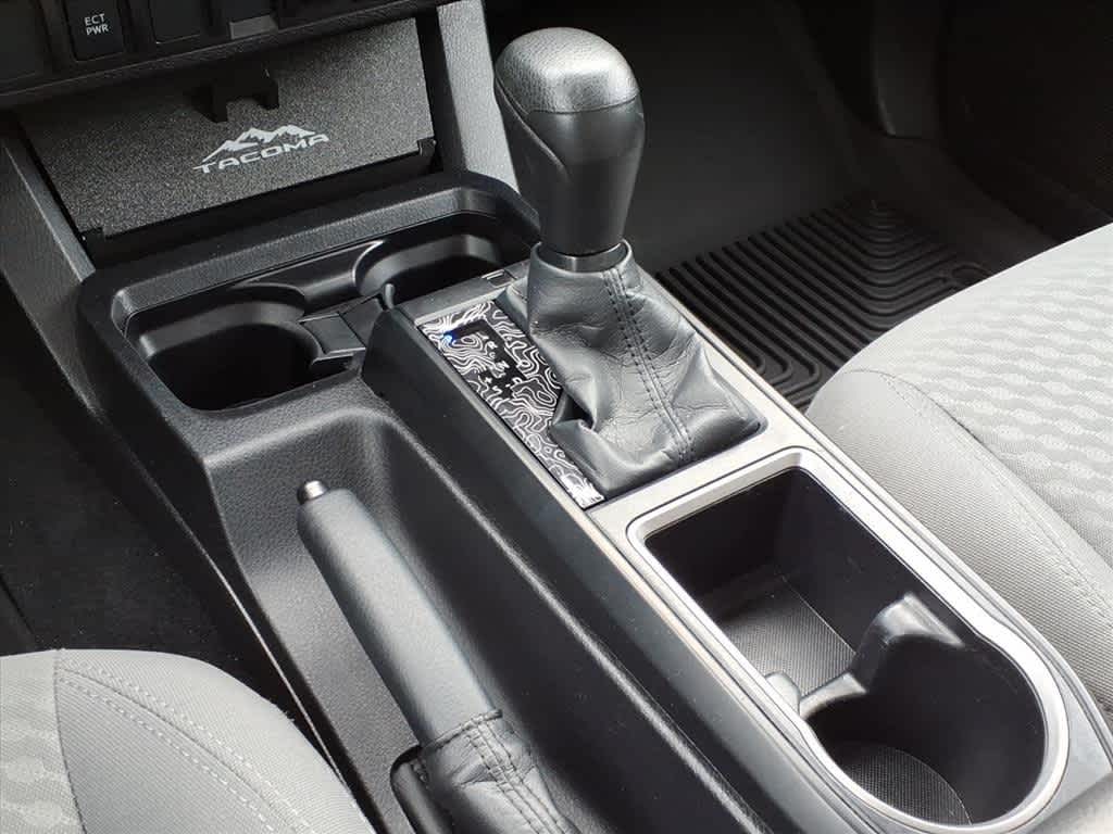 Thumbnail: 2021 Toyota Tacoma - 23