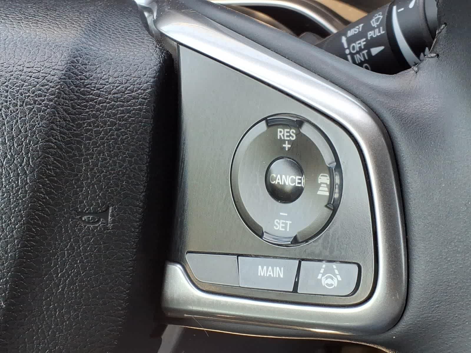 Thumbnail: 2017 Honda CR-V - 18