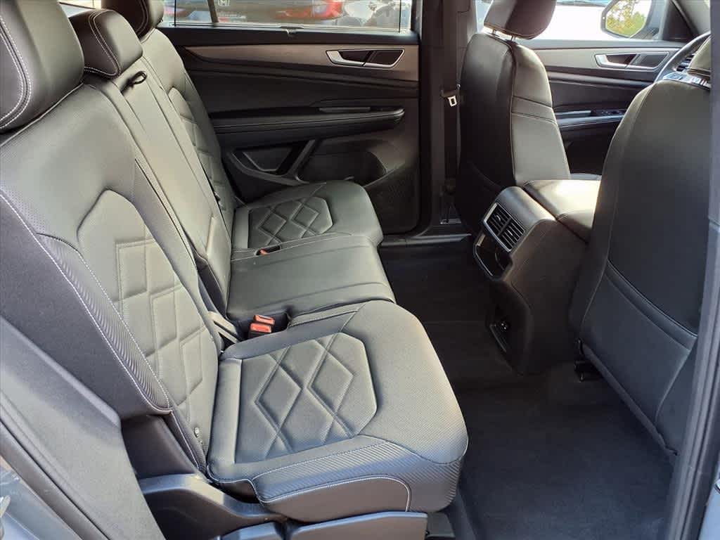 Thumbnail: 2024 Volkswagen Atlas - 12