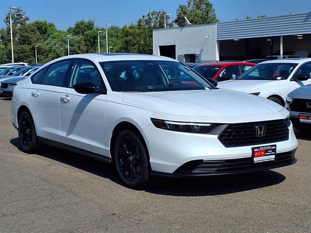 2025 Honda Accord SE photo 2