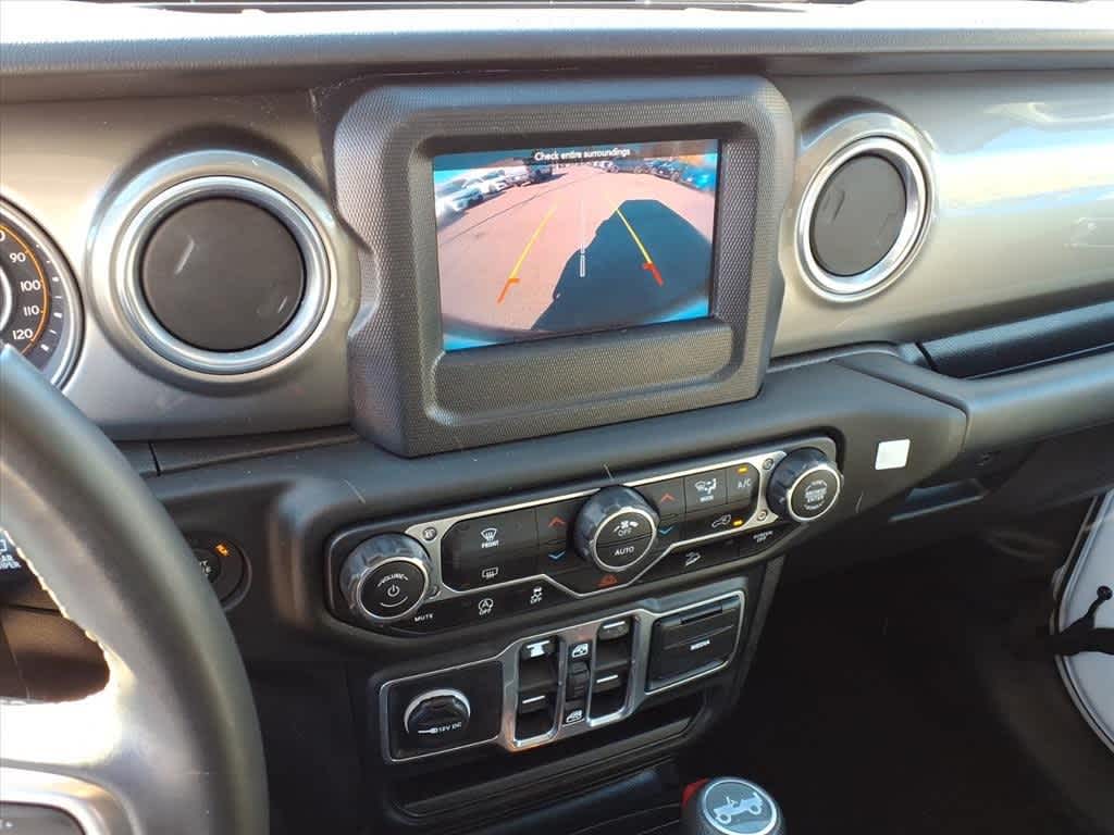 Thumbnail: 2018 Jeep Wrangler - 21