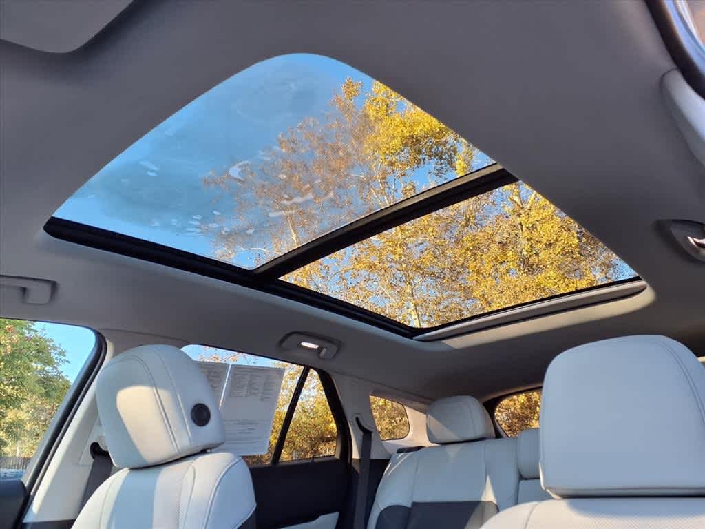 Thumbnail: 2025 Honda Prologue - 15