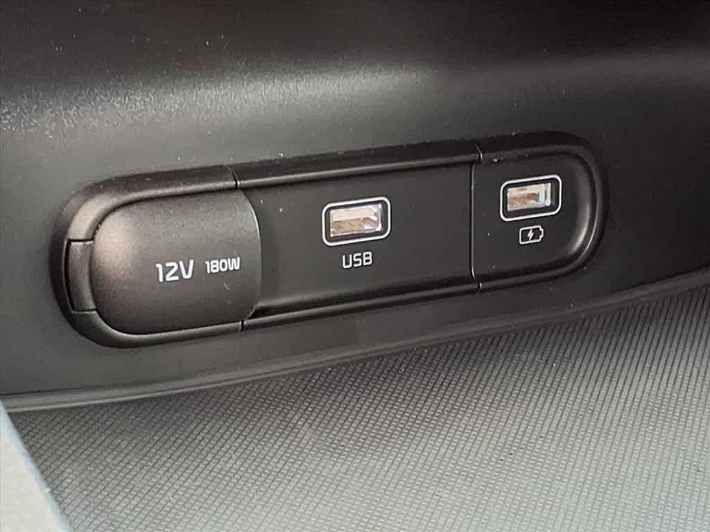 Thumbnail: 2022 Kia K5 - 23