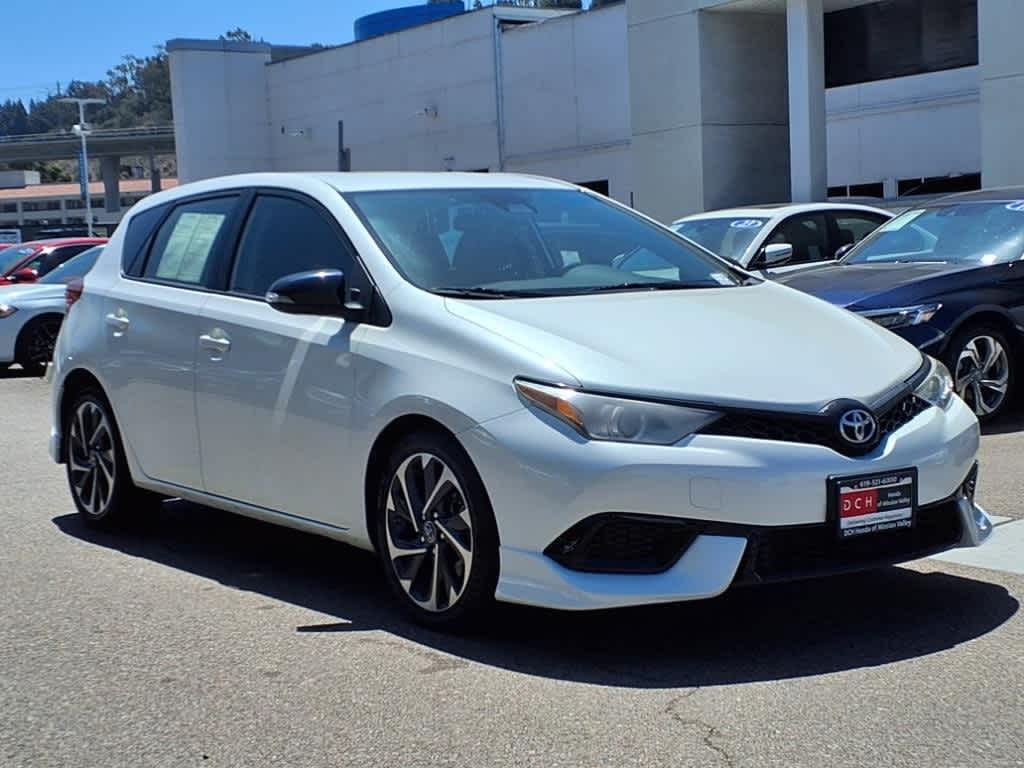 Thumbnail: 2018 Toyota Corolla iM - 3