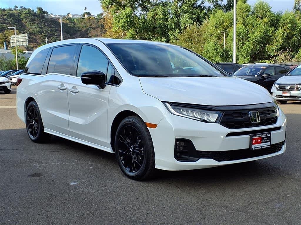 Thumbnail: 2026 Honda Odyssey - 3