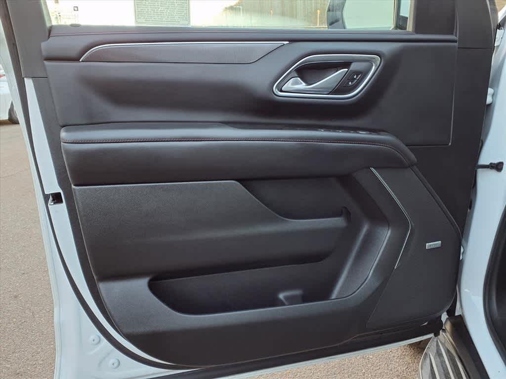 Thumbnail: 2022 Chevrolet Suburban - 15