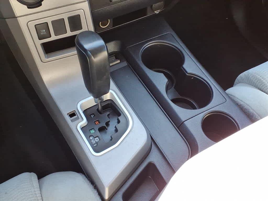 Thumbnail: 2016 Toyota Sequoia - 20