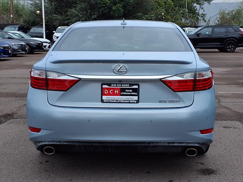 Thumbnail: 2013 Lexus ES - 6