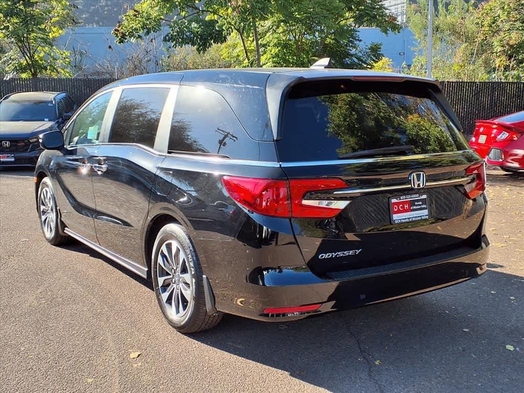 Thumbnail: 2023 Honda Odyssey - 7