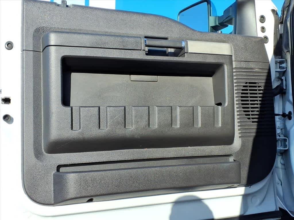 Thumbnail: 2015 Ford F-250 - 13