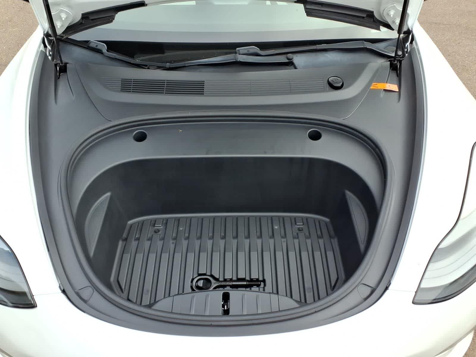 Thumbnail: 2021 Tesla Model 3 - 3