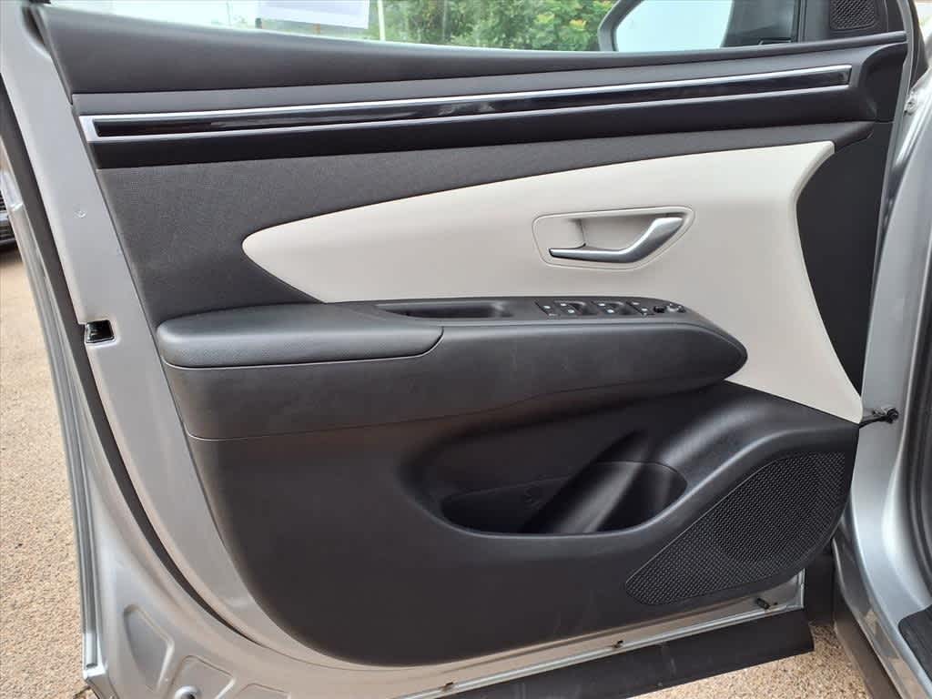 Thumbnail: 2023 Hyundai Tucson - 14